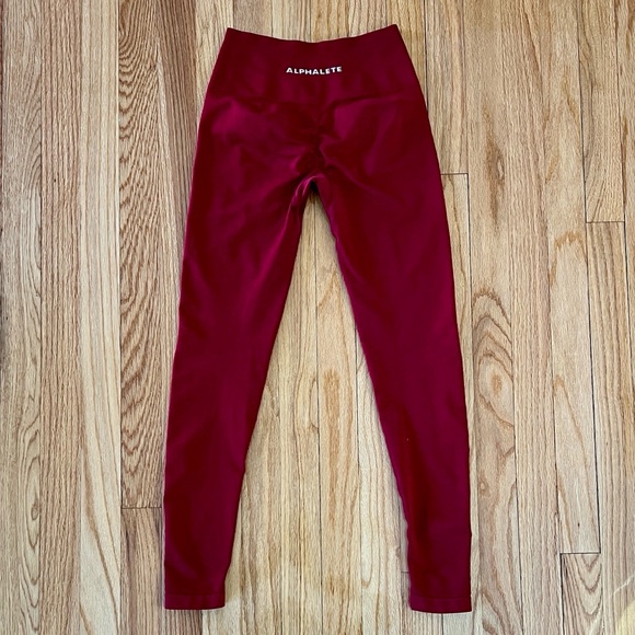 Alphalete Pants - Alphalete Women's Size Small burgundy Ampify Leggings size small